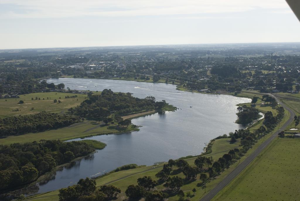 Lake Hamilton Motor Village And Caravan Park Exterior foto