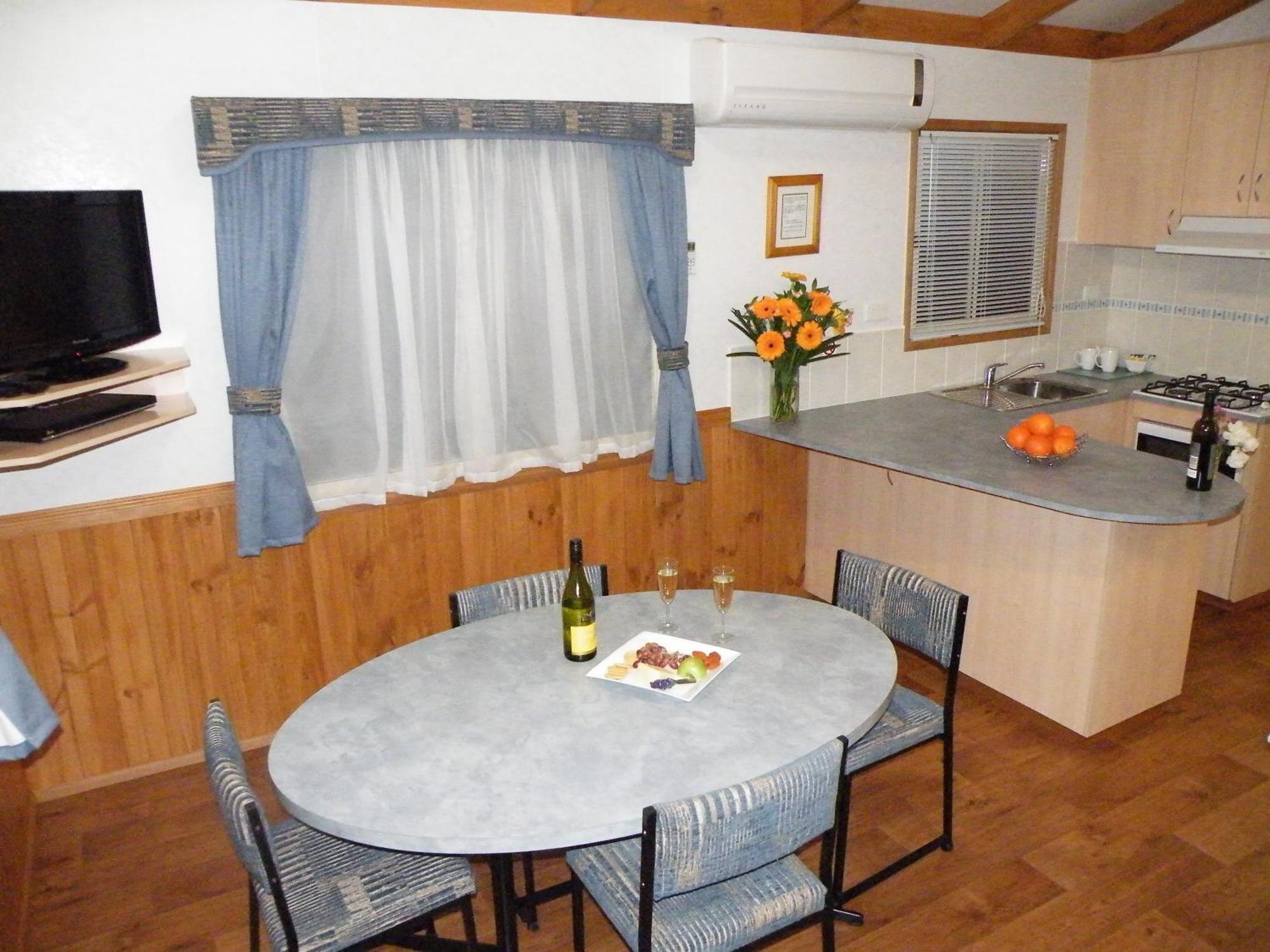 Lake Hamilton Motor Village And Caravan Park Zimmer foto